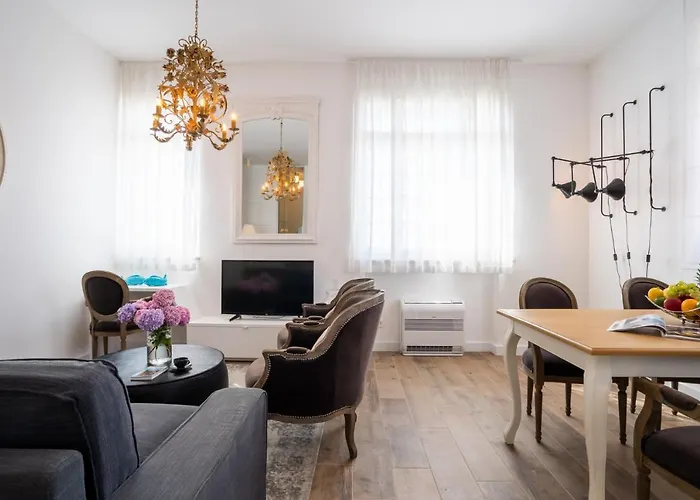 Apartman Ah Design Deluxe *