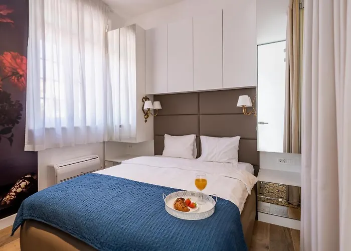 Ah Design Deluxe * Abbázia